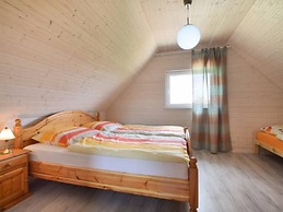 Two-story Holiday Cottages in Gaski