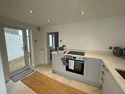 Samphire House