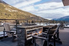 Ridgeline Penthouse