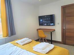 Oyo Studio @74