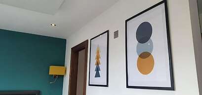 Oyo Studio @74