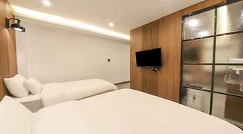 Jeonju Dana Hotel