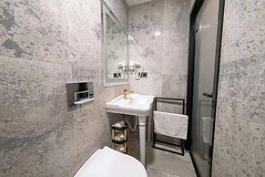 Frame Luxury Apartments