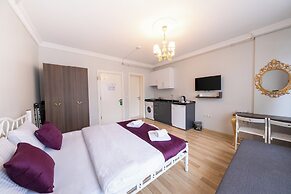 Frame Luxury Apartments
