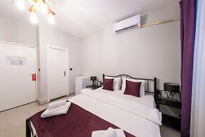 Frame Luxury Apartments
