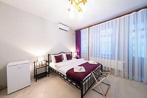 Frame Luxury Apartments