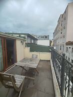 Frame Luxury Apartments