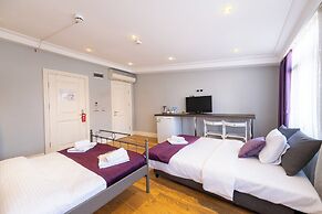 Frame Luxury Apartments
