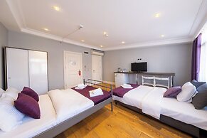 Frame Luxury Apartments
