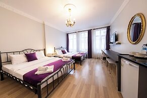 Frame Luxury Apartments