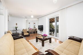 Villa Erdem in Ukurba Yar Madas
