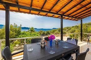 Villa Erdem in Ukurba Yar Madas