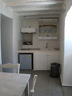 Efis Apartments