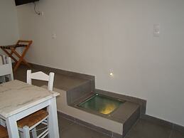 Efis Apartments