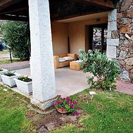 IL GIARDINO DI DANIELA APARTMENTS
