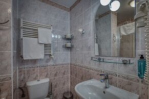 Hotel Unitral SPA