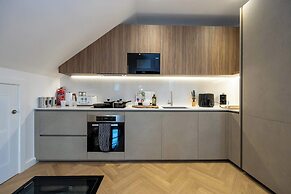 Luxury Church Conversion in Hale - Sleeps 4