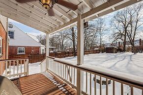 Cincy Area Bungalow w/ Deck & Yard, Pets Welcome!
