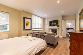 Apartment 1 Beverley House