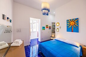 Joy Stay Old Town by NapoliApartments
