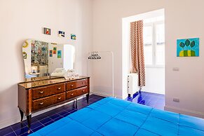 Joy Stay Old Town by NapoliApartments