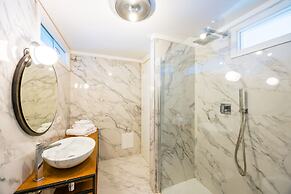 Joy Stay Old Town by NapoliApartments
