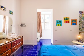 Joy Stay Old Town by NapoliApartments