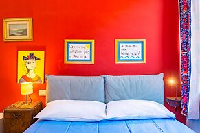 Joy Stay Old Town by NapoliApartments