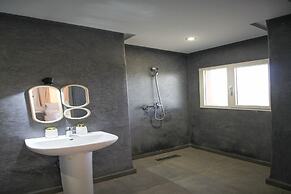 Redmoon Villa & Riad