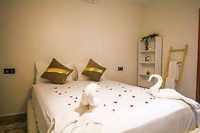Redmoon Villa & Riad