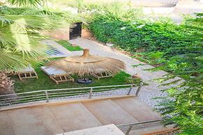 Redmoon Villa & Riad