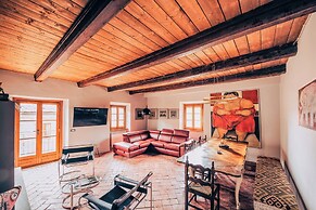 Casa Lierna 11