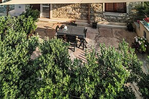Casale Sammartano By L.A.Apartments