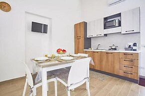 Casale Sammartano By L.A.Apartments