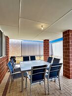 Spacious 3-bed Home in Peaceful Byford