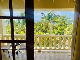 Dennis' Hideaway