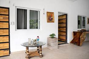 amalfi surf lodge