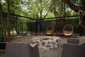 amalfi surf lodge