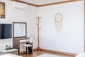 Goseong 1 Night 2 Days Pension