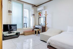 Goseong 1 Night 2 Days Pension