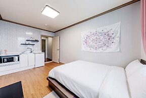 Goseong 1 Night 2 Days Pension