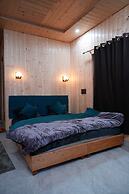 Cherna Danda Resort