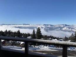 Apartment in Chamrousse Near Cable Car