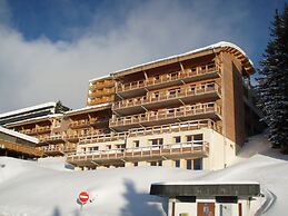 Apartment in Chamrousse Near Cable Car