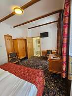 Folwark Historic Hotel