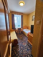 Folwark Historic Hotel