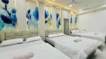 Hotel Om Mangalam Palace