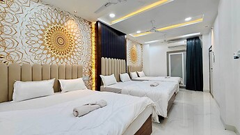 Hotel Om Mangalam Palace