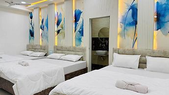 Hotel Om Mangalam Palace