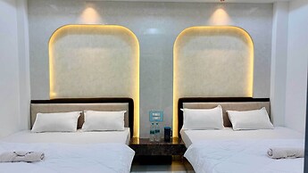 Hotel Om Mangalam Palace